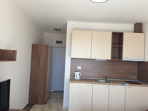 Imagen de la habitación del Hotel Palm Residence Deluxe Studios. Foto 16