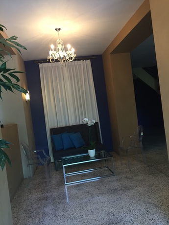 Imagen de los interiores del Hotel Palm Residence. Foto 15