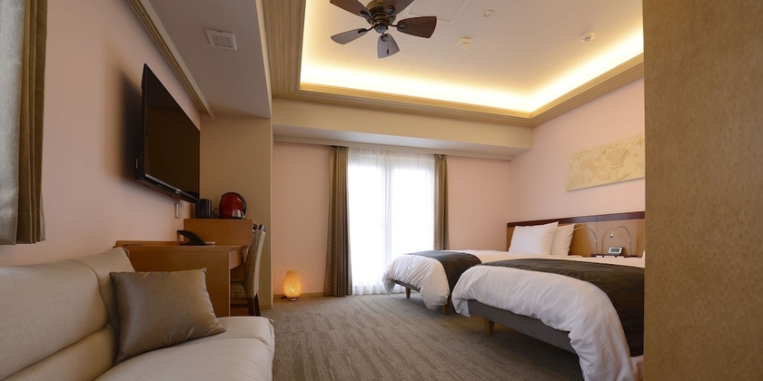 Imagen de la habitación del Hotel Palm Royal Naha Kokusai Street. Foto 4