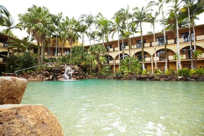 Imagen de los exteriores del Hotel Palm Royale Cairns. Foto 8