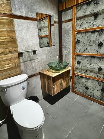 Imagen de la habitación del Hotel Palm Spring Apartment. Foto 24