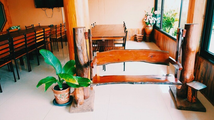 Imagen de los interiores del Hotel Palm Spring Apartment. Foto 30