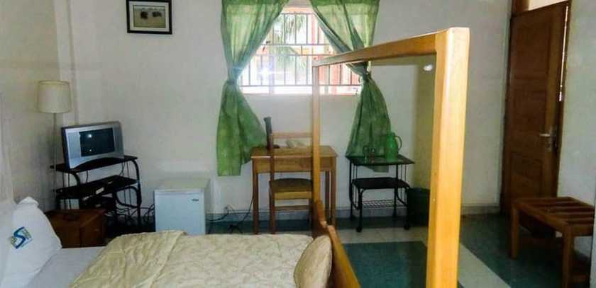 Imagen de la habitación del Hotel Palm Springs. Foto 9