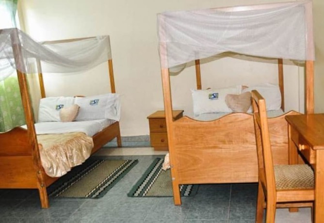 Imagen de la habitación del Hotel Palm Springs. Foto 18