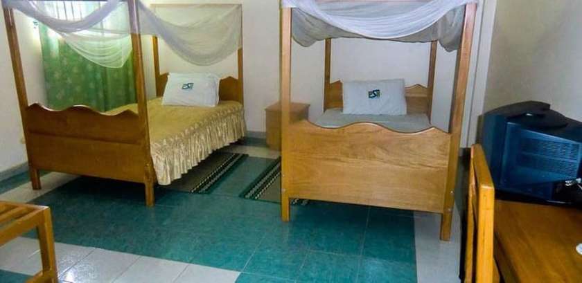 Imagen de la habitación del Hotel Palm Springs. Foto 19