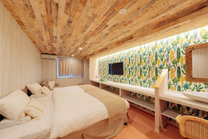 Imagen de la habitación del Hotel Palm Springs Miyakojima Resort. Foto 15