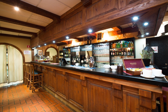 Imagen del bar/restaurante del Hotel Palm Tree , Best Western Signature Collection. Foto 5
