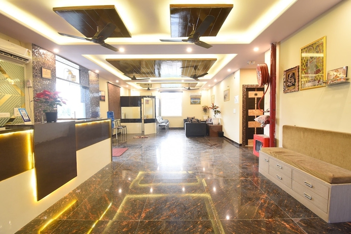 Imagen de los interiores del Hotel Palm Tree, Jaipur Municipal Corporation. Foto 17