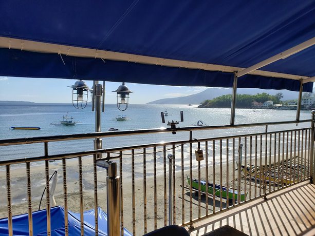 Imagen del bar/restaurante del Hotel Palm Tree Resort and Restaurant. Foto 5
