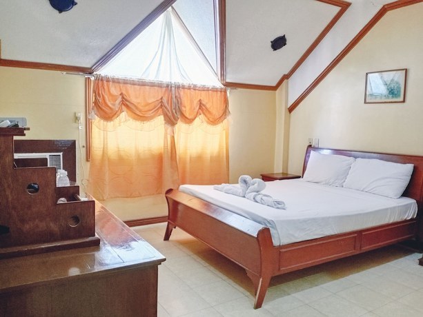 Imagen de la habitación del Hotel Palm Tree Resort and Restaurant. Foto 15