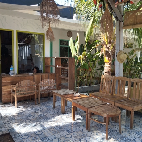 Imagen de los interiores del Hotel Palm Trees Villas. Foto 16