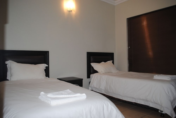 Imagen de la habitación del Hotel Palm Valley Inn. Foto 6
