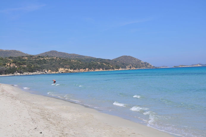 Imagen de los exteriores del Hotel Palm Village. Foto 8