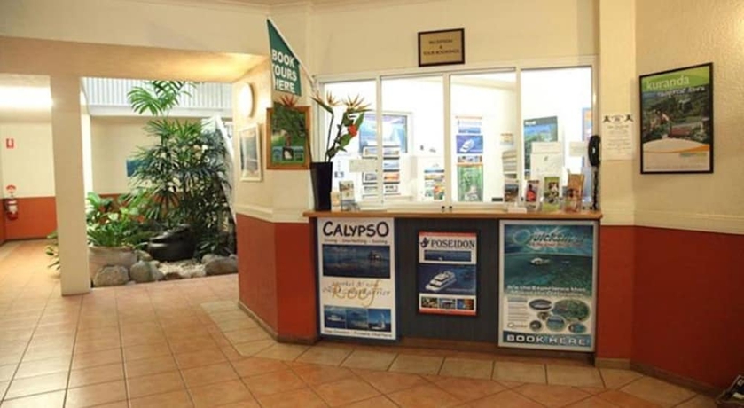 Imagen de los interiores del Hotel Palm Villas Resort. Foto 15