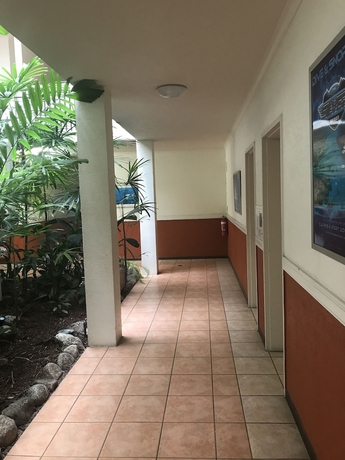 Imagen de los interiores del Hotel Palm Villas Resort. Foto 18