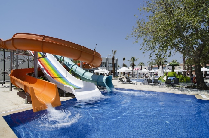 Imagen de la piscina del Hotel Palm Wings Beach Resort and Spa Kusadasi- All Inclusive. Foto 18
