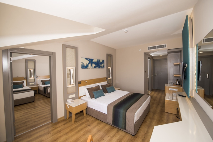 Imagen de la habitación del Hotel Palm World Resort and Spa Side - All Inclusive. Foto 8