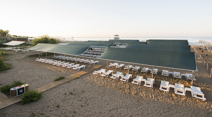 Imagen de los exteriores del Hotel Palm World Resort and Spa Side - All Inclusive. Foto 13