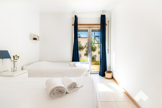 Imagen de la habitación del Hotel Palm02 &middot; Palm Village Apartment 2 3BD &middot; A/C &middot; Terrace. Foto 19