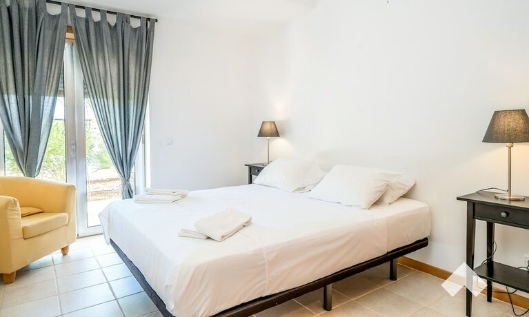 Imagen general del Hotel Palm02 &middot; Palm Village Apartment 2 3BD &middot; A/C &middot; Terrace. Foto 11