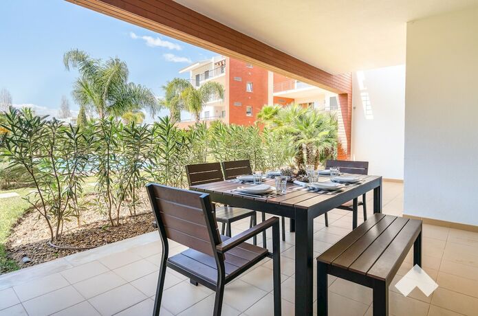 Imagen de la habitación del Hotel Palm02 &middot; Palm Village Apartment 2 3BD &middot; A/C &middot; Terrace. Foto 20