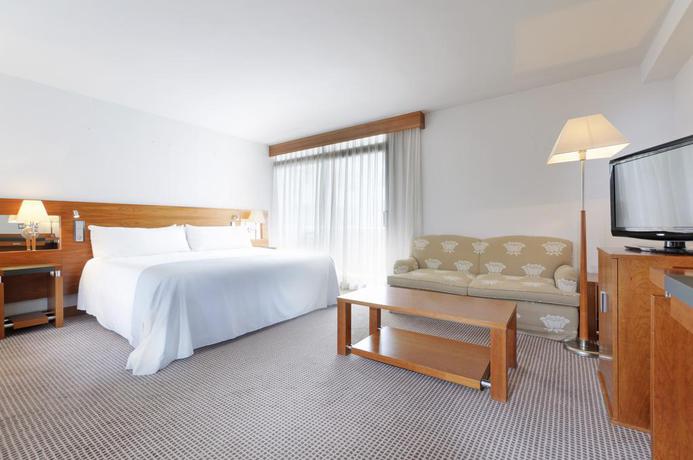 Imagen de la habitación del Hotel Palma Bellver Affiliated By Meliá. Foto 8