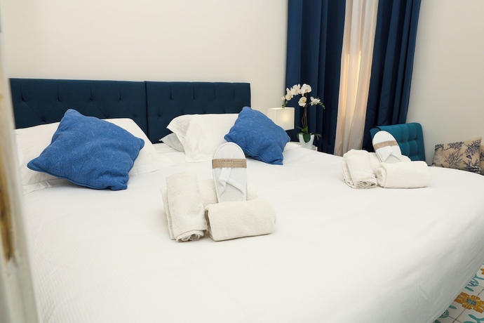Imagen de la habitación del Hotel Palma, Castellammare di Stabia. Foto 6