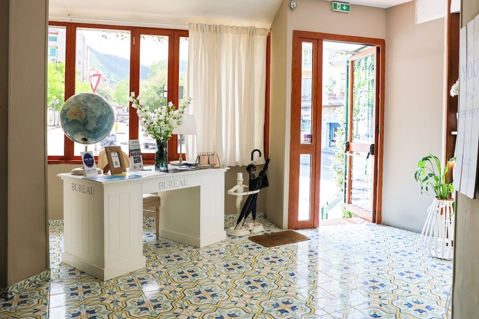 Imagen de los interiores del Hotel Palma, Castellammare di Stabia. Foto 14