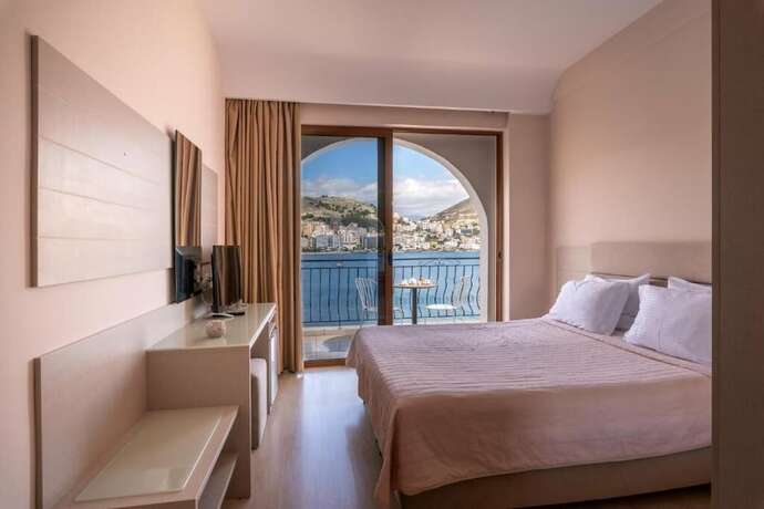 Imagen de la habitación del Hotel Palma City. Foto 16