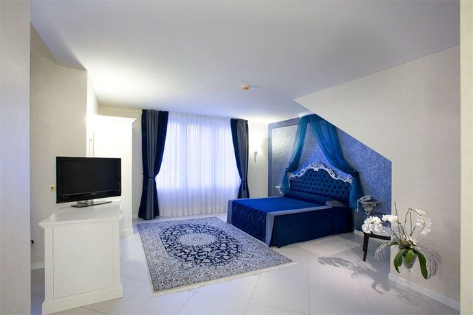 Imagen de la habitación del Hotel Palma Mysuite Monastero. Foto 2