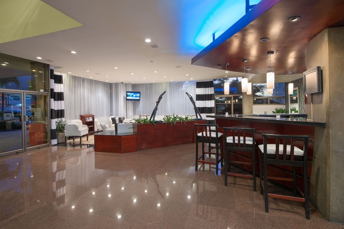 Imagen de los interiores del Hotel Palma Real. Foto 12