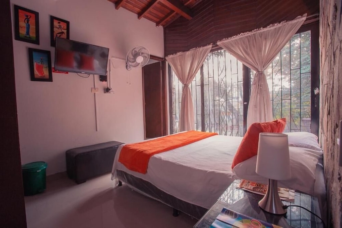 Imagen de la habitación del Hotel Palma Sevilla Medellin. Foto 8
