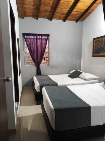 Imagen de la habitación del Hotel Palma Sevilla Medellin. Foto 12