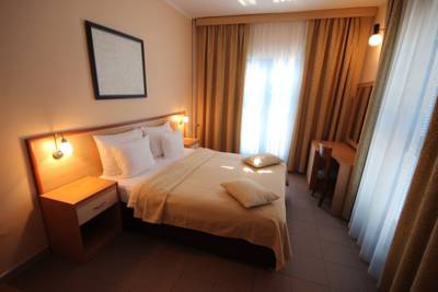 Imagen de la habitación del Hotel Palma, Tivat. Foto 4