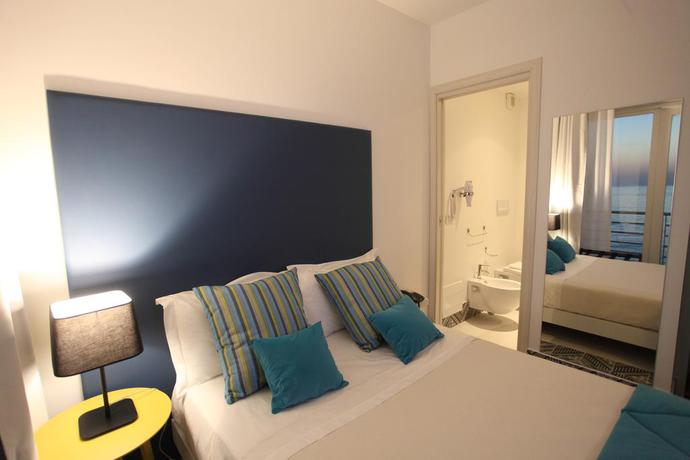 Imagen de la habitación del Hotel Palma d'Oro. Foto 3