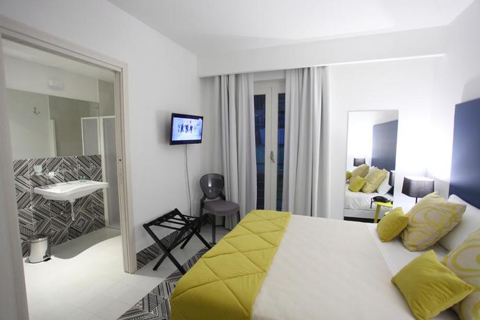 Imagen de la habitación del Hotel Palma d'Oro. Foto 7
