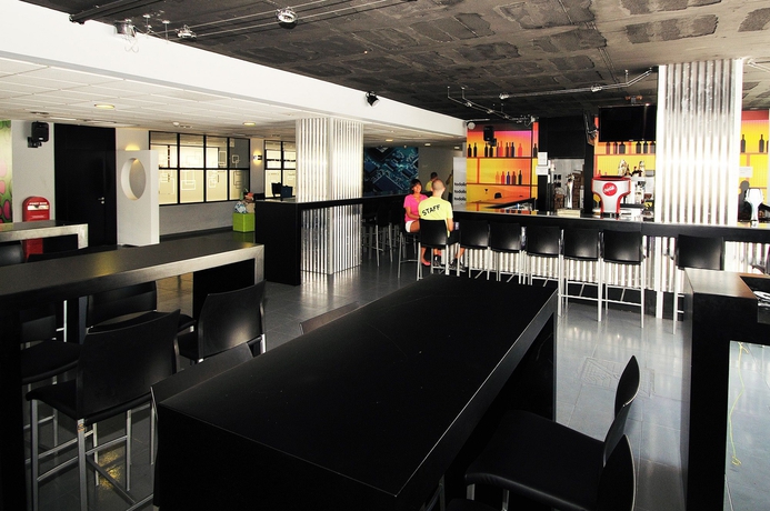 Imagen del bar/restaurante del Hotel Palmanova Beach Apartments by TRH. Foto 2