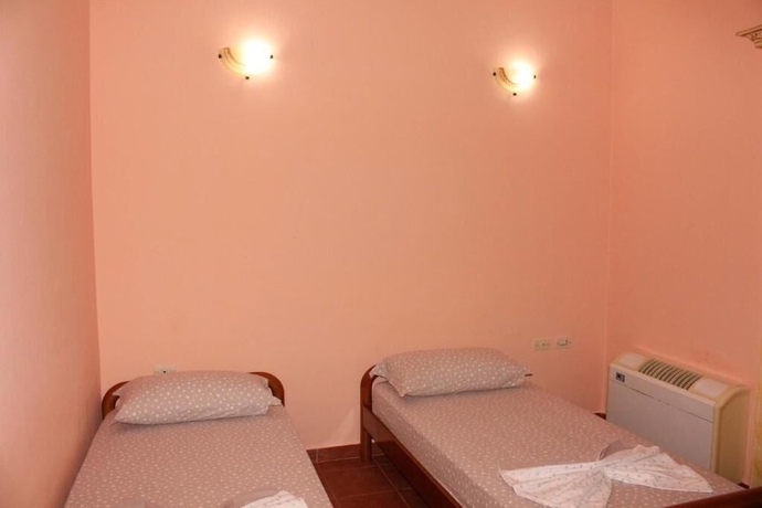 Imagen de la habitación del Hotel Palmanova Beach Mardok. Foto 3