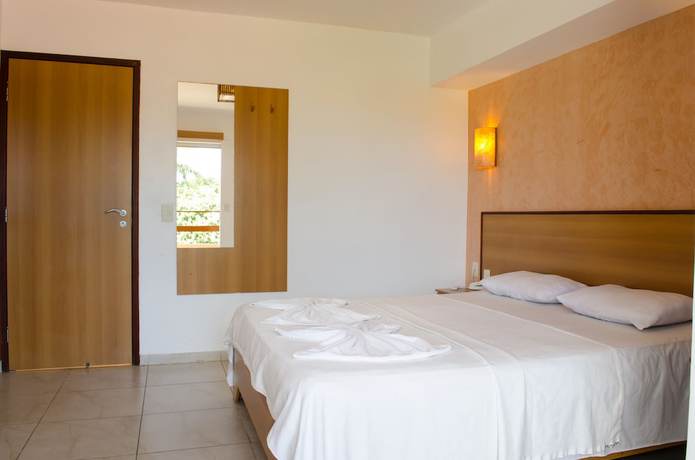 Imagen de la habitación del Hotel Palmanova. Foto 9