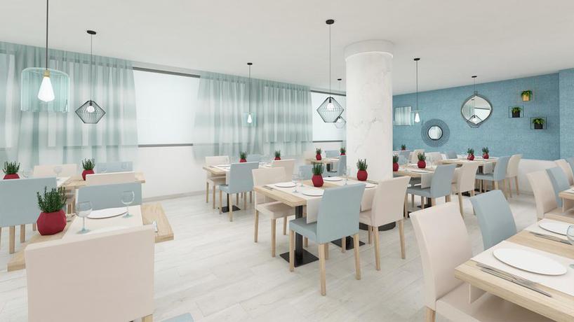 Imagen del bar/restaurante del Hotel Palmanova Suites By Trh. Foto 5