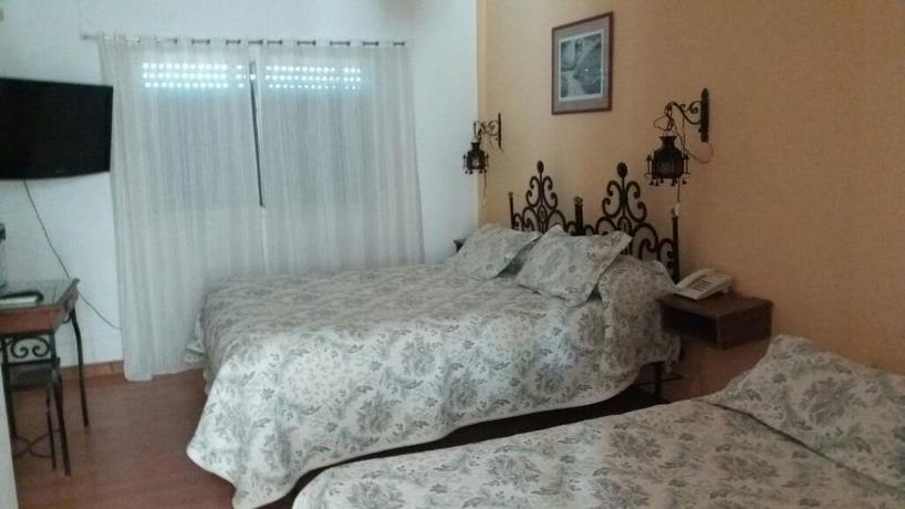 Imagen general del Hotel Palmar, COL&Oacute;N. Foto 8