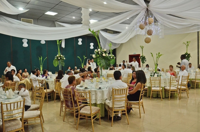 Imagen de los interiores del Hotel Palmarena Plaza. Foto 15