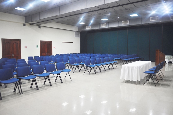 Imagen de los interiores del Hotel Palmarena Plaza. Foto 16