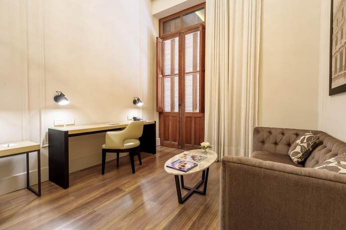 Imagen de la habitación del Hotel Palmaroga. Foto 12