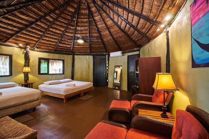 Imagen de la habitación del Hotel Palmas. Foto 12