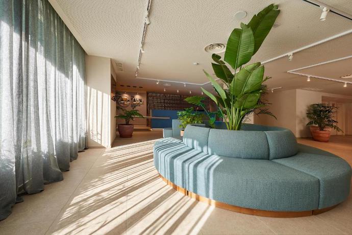 Imagen de los interiores del Hotel Palmasol, Benalm&aacute;dena. Foto 22