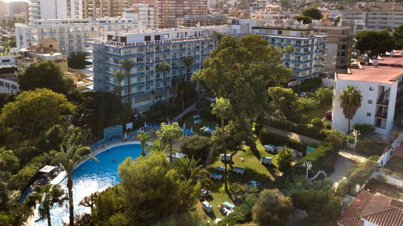 Imagen de los exteriores del Hotel Palmasol, Benalm&aacute;dena. Foto 17