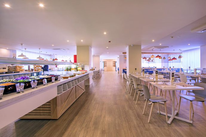 Imagen del bar/restaurante del Hotel Palmasol, Benalm&aacute;dena. Foto 2
