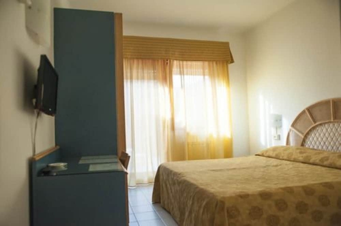 Imagen de la habitación del Hotel Palme. Foto 9