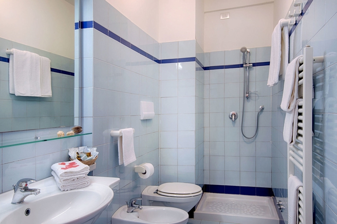 Imagen de la habitación del Hotel Palme Gemelle. Foto 11